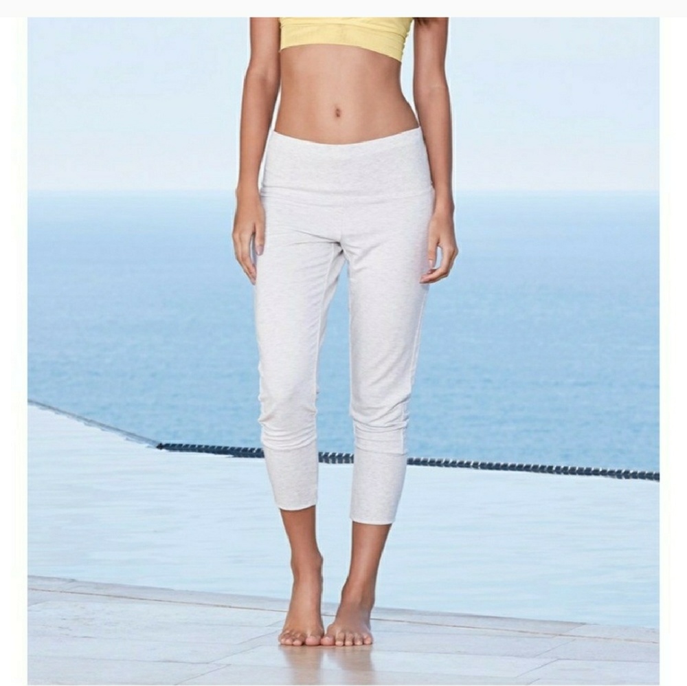 Alo Yoga Dusk Capri